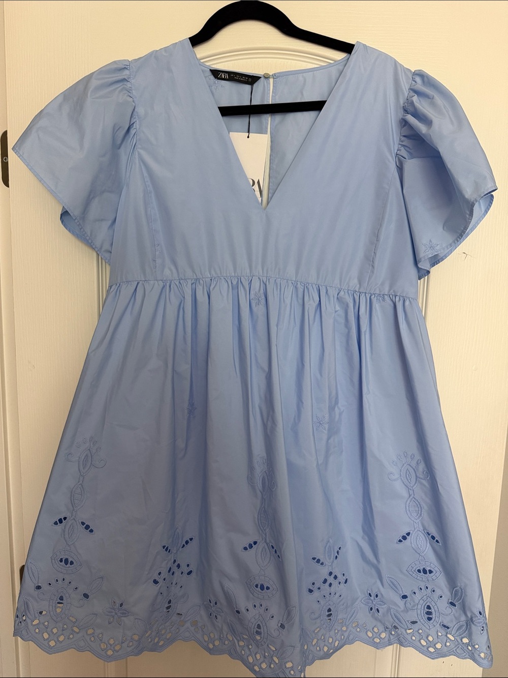 Zara babydoll Pale Blue Eyelet V-Neck Dress open back nwt NEW